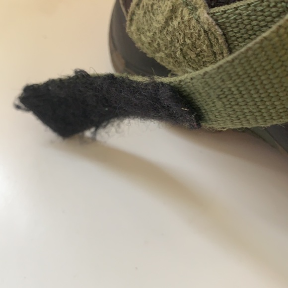 Kids Green and Camouflage Waterproof Keens Shoes - Picture 11 of 16